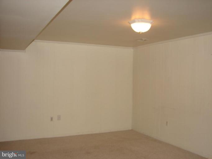 14324 Lindendale Road Woodbridge, VA 22193 - Photo 15 of 21 Basement #2