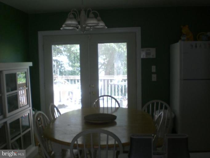 14324 Lindendale Road Woodbridge, VA 22193 - Photo 21 of 21 Dining Area