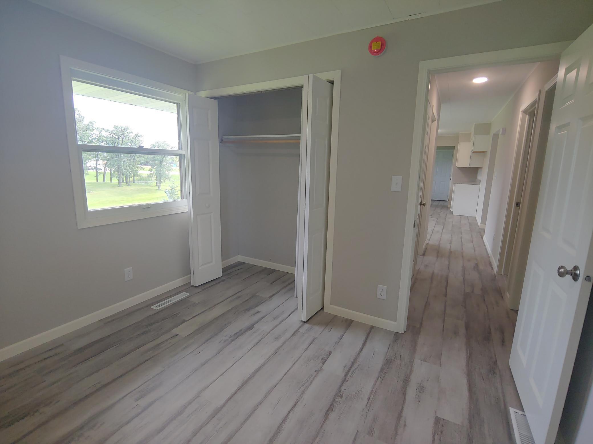 100 2nd Street Northeast Hallock, MN 56728 - Photo 8 of 17