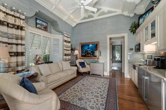 $23,900,000 | 19 Sunset Key Drive, Key West, FL 33040