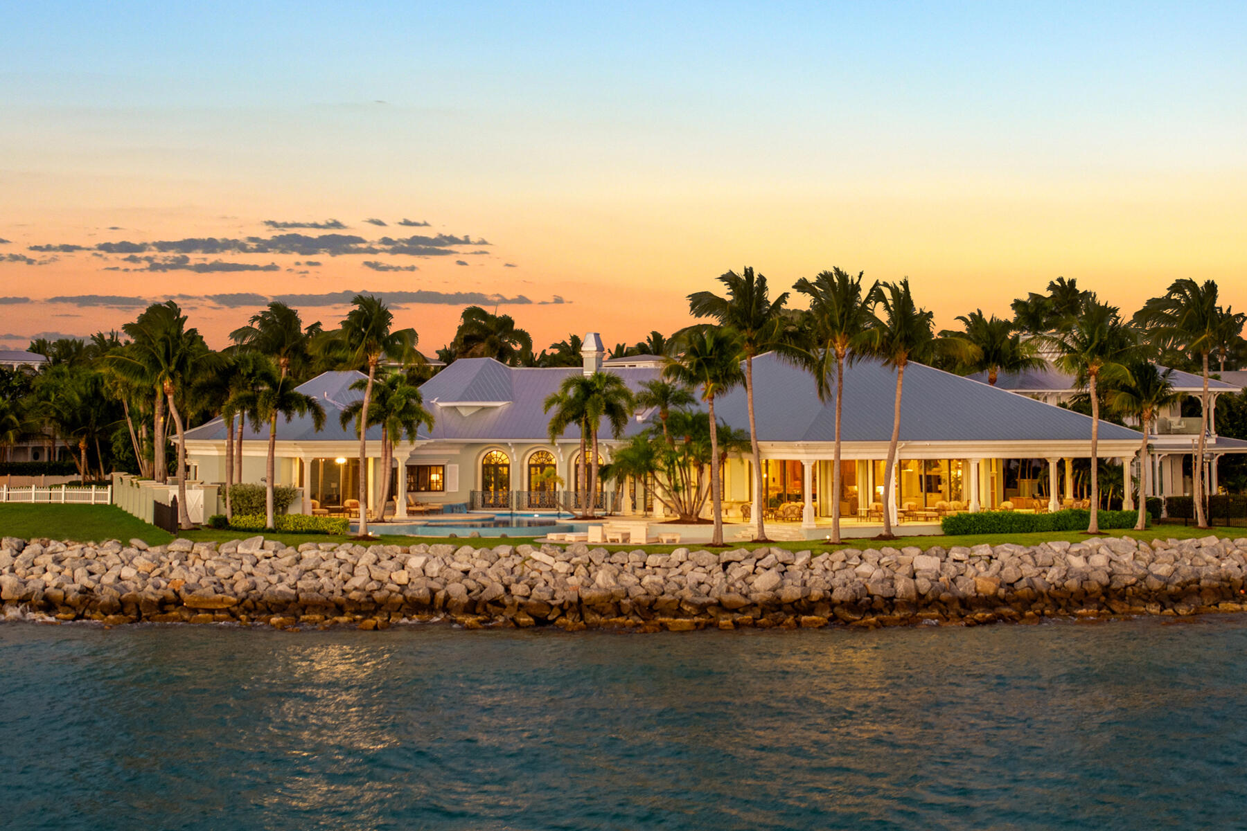 19 Sunset Key Drive Key West, FL 33040 - Photo 75 of 98 a front view of a building with lake view