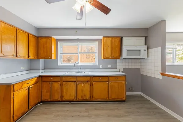 $1,650 | 4634 West 47th Street, Unit 1, Chicago, IL 60632