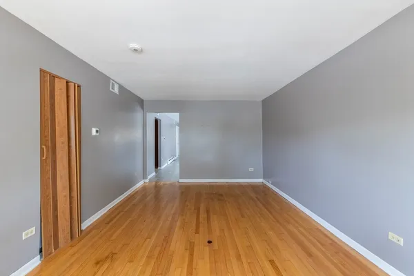 $1,650 | 4634 West 47th Street, Unit 1, Chicago, IL 60632