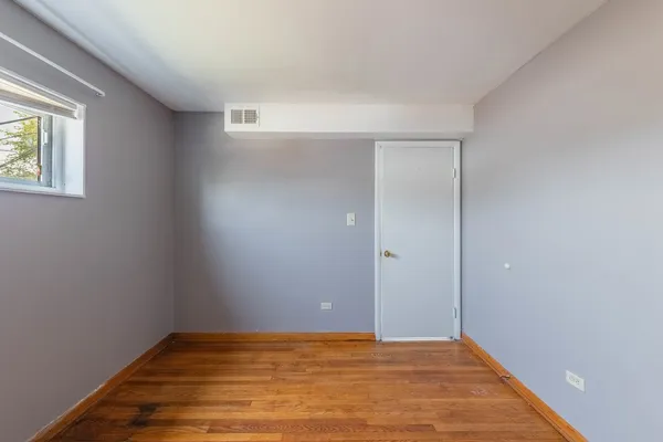 $1,650 | 4634 West 47th Street, Unit 1, Chicago, IL 60632