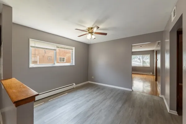 $1,650 | 4634 West 47th Street, Unit 1, Chicago, IL 60632