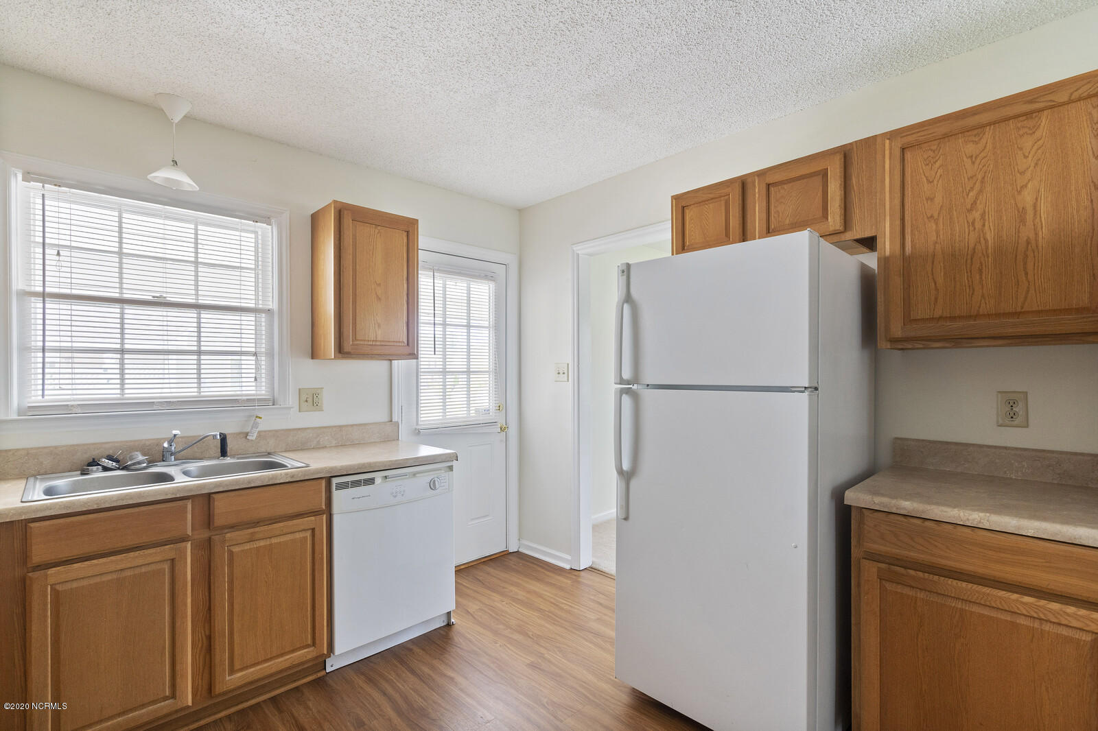 508 Pine Valley Road Jacksonville, NC 28546 - Photo 13 of 34 13_DSC01501_mls