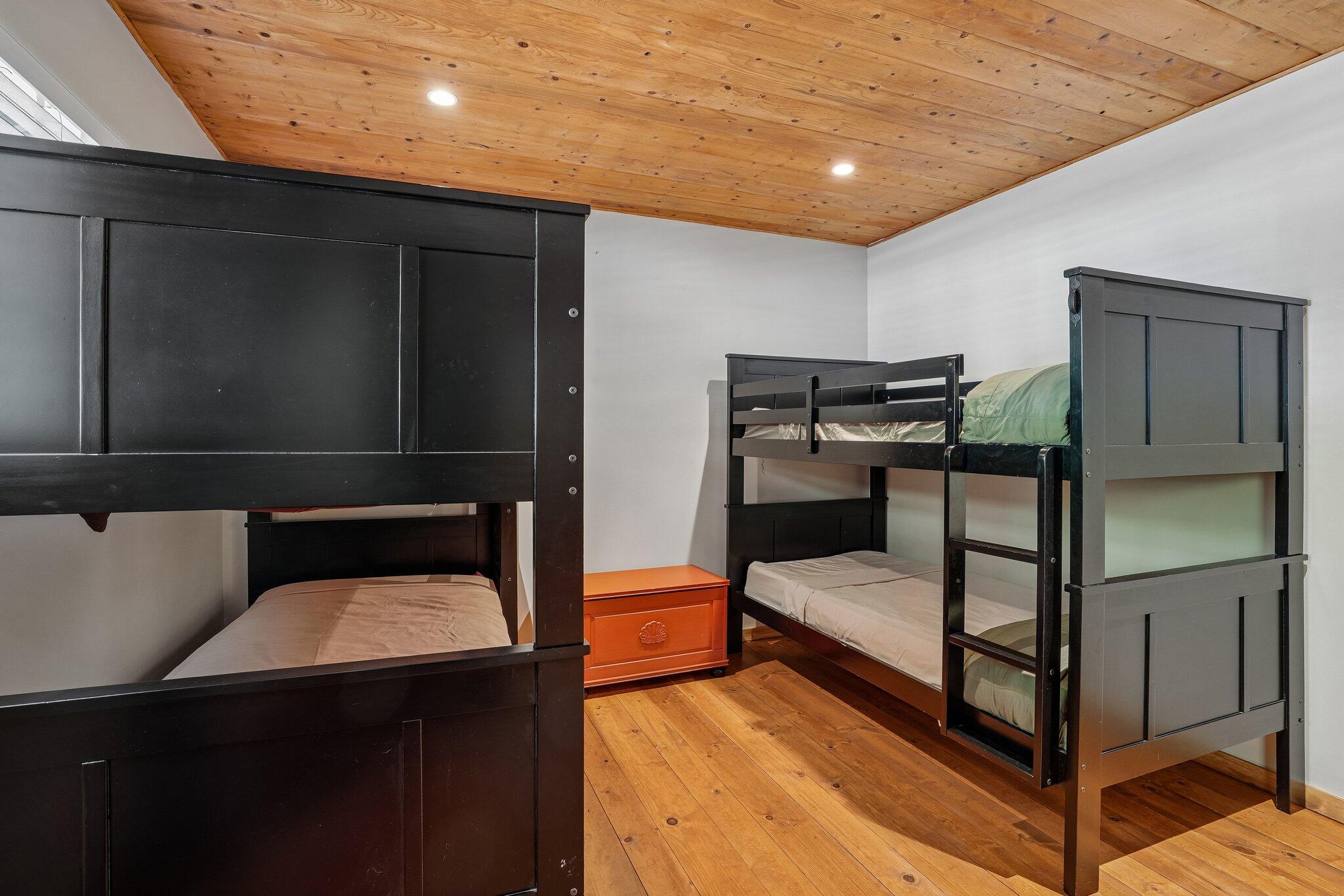 54007 Riverside County Playground Road Idyllwild, CA 92549 - Photo 22 of 27 22-web-or-mls-Riverside County Playgroun