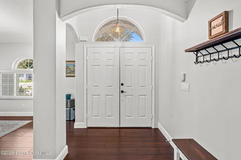 $400,000 | 676 Sheridan Woods Drive, Melbourne, FL 32904