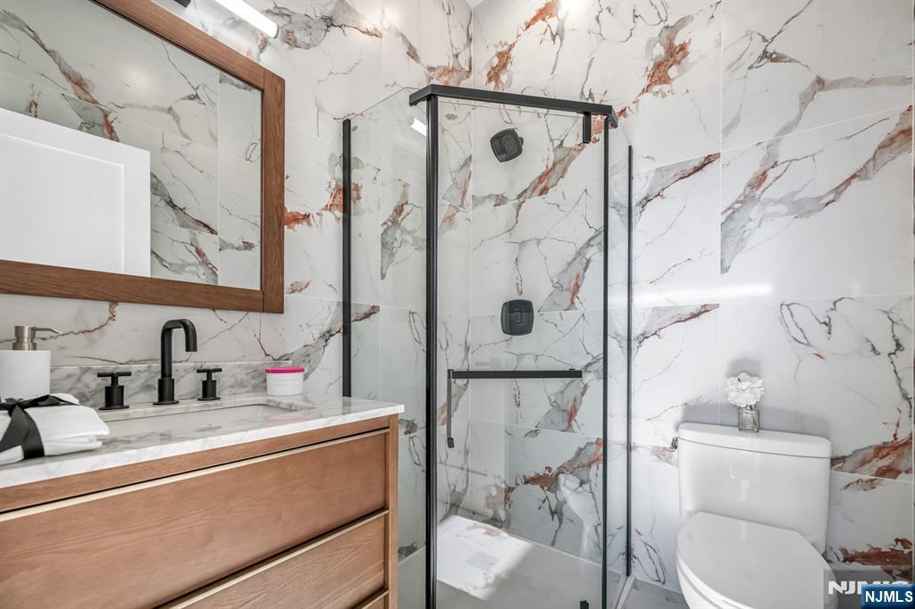 649 38th Street, Unit PH2 Union City, NJ 07087 - Photo 10 of 15