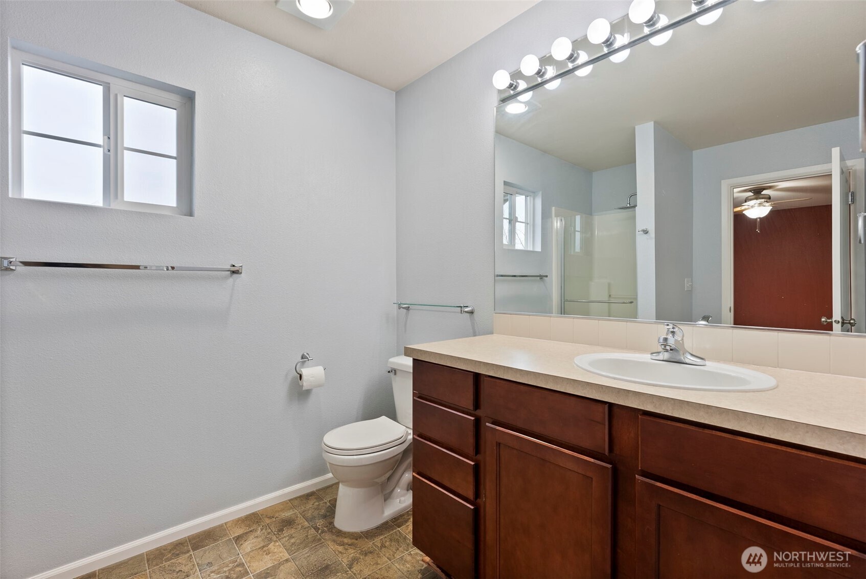 6636 Oklahoma Street Southeast Lacey, WA 98513 - Photo 19 of 33