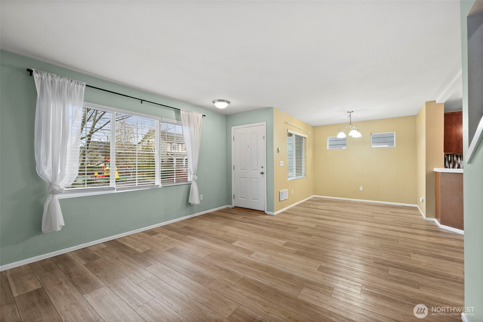 6636 Oklahoma Street Southeast Lacey, WA 98513 - Photo 6 of 33