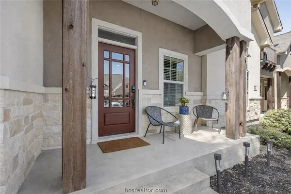 $315,000 | 3825 Silverthorne Lane, College Station, TX 77845