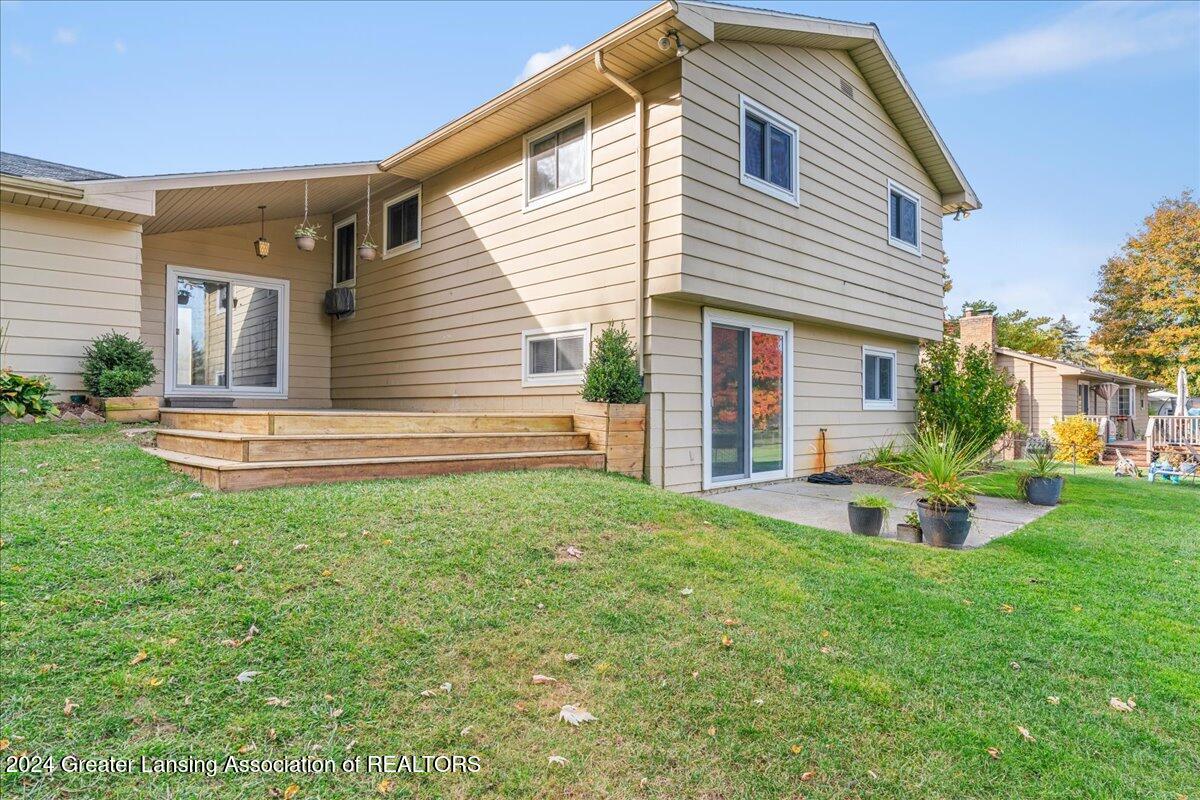 1409 Boichot Road Lansing, MI 48906 - Photo 30 of 43 30-Media Jett - 15