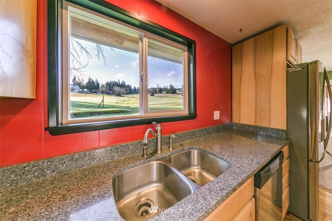 224 Happy Valley Road Sequim, WA 98382 - Photo 11 of 34