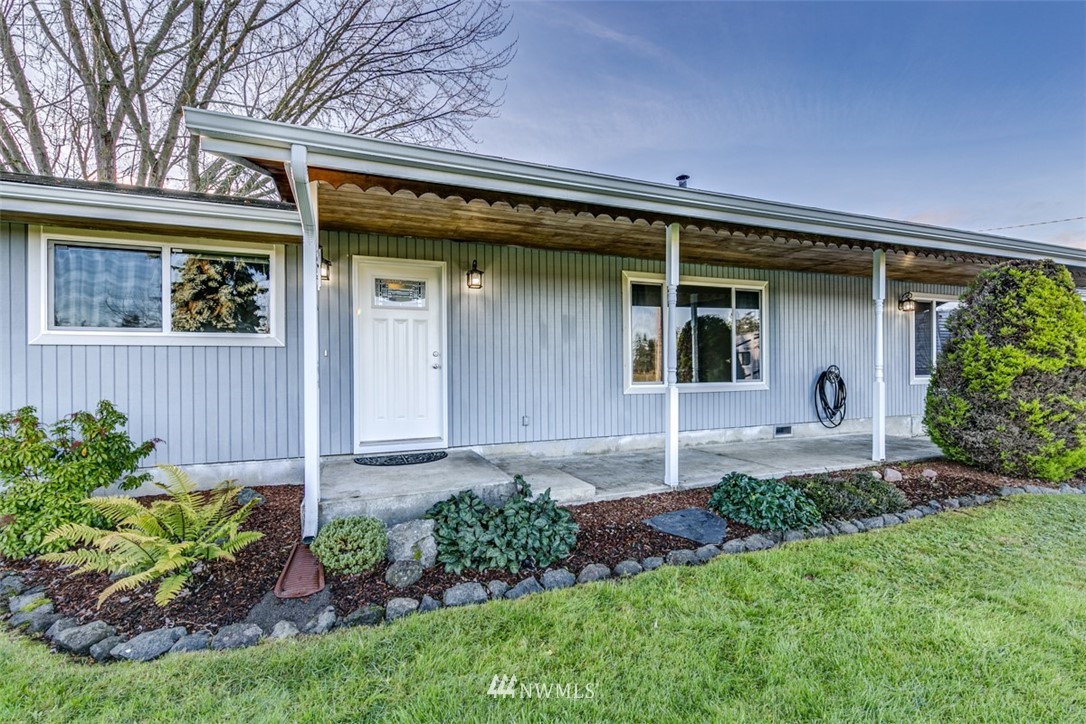 224 Happy Valley Road Sequim, WA 98382 - Photo 3 of 34
