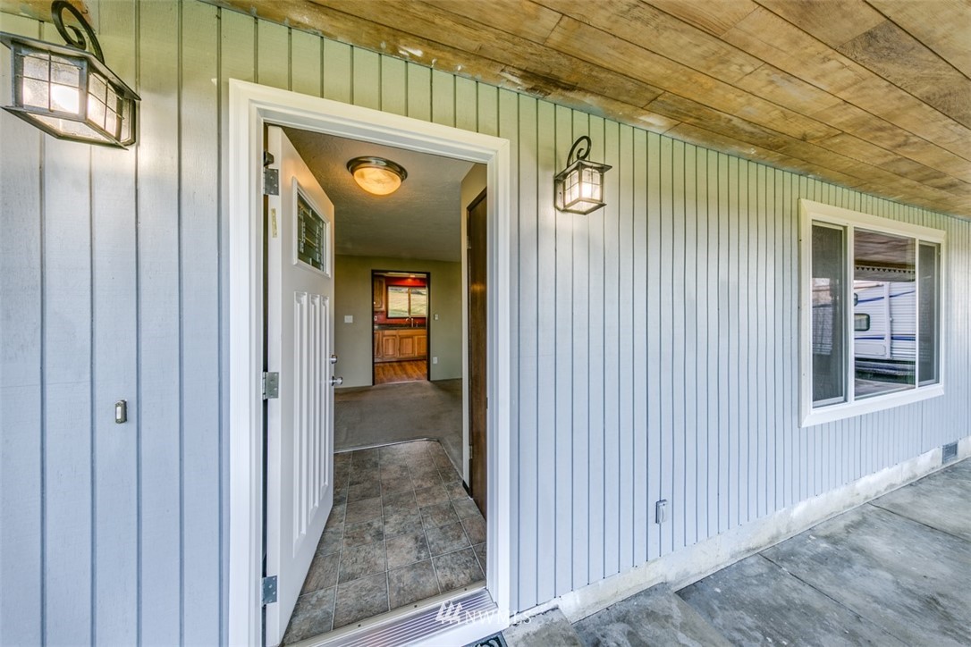 224 Happy Valley Road Sequim, WA 98382 - Photo 5 of 34