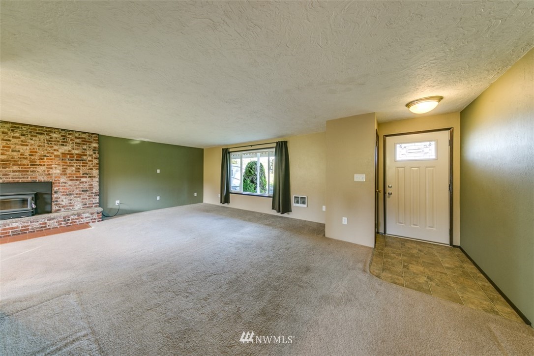 224 Happy Valley Road Sequim, WA 98382 - Photo 8 of 34