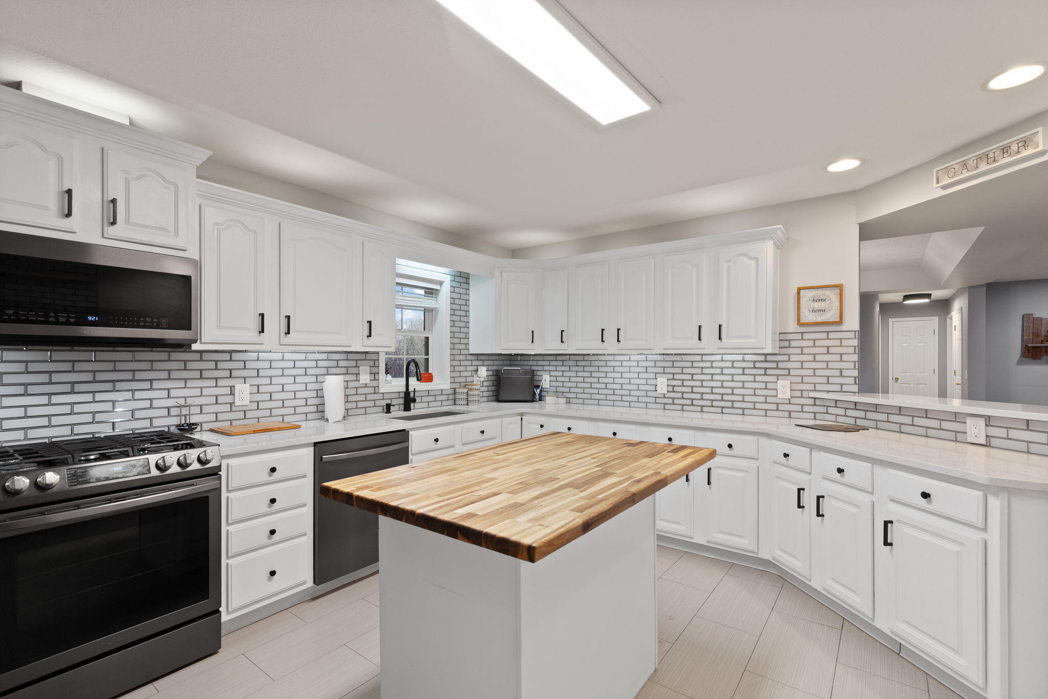 47 Tanner Run Coldwater, MI 49036 - Photo 8 of 47 47 Tanner Run - Coldwater - 1010