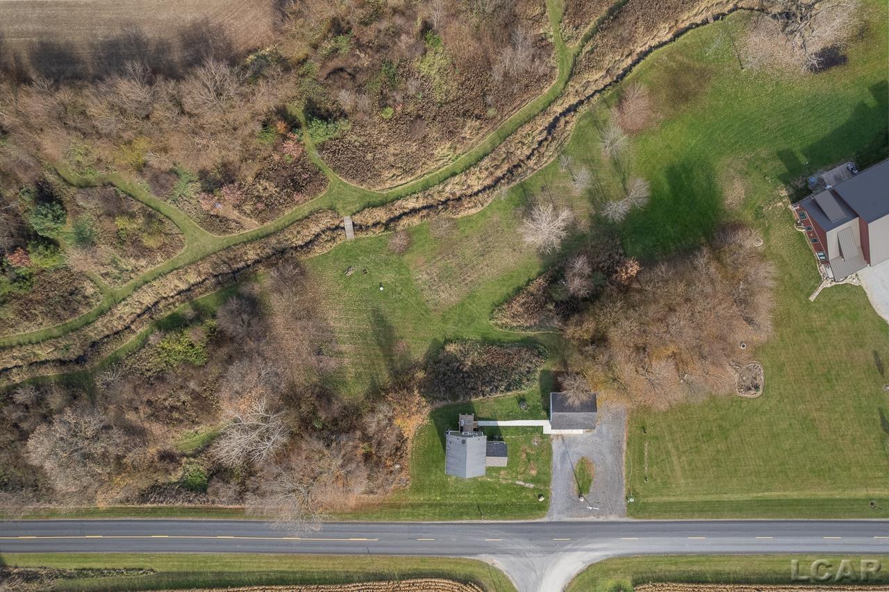 2008 West Carleton Road Adrian, MI 49221 - Photo 40 of 50 50127000-39.JPG