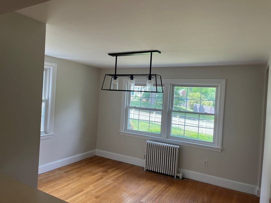 20 Hale Road East Walpole, MA 02032 - Photo 11 of 20 Gallery Image 11