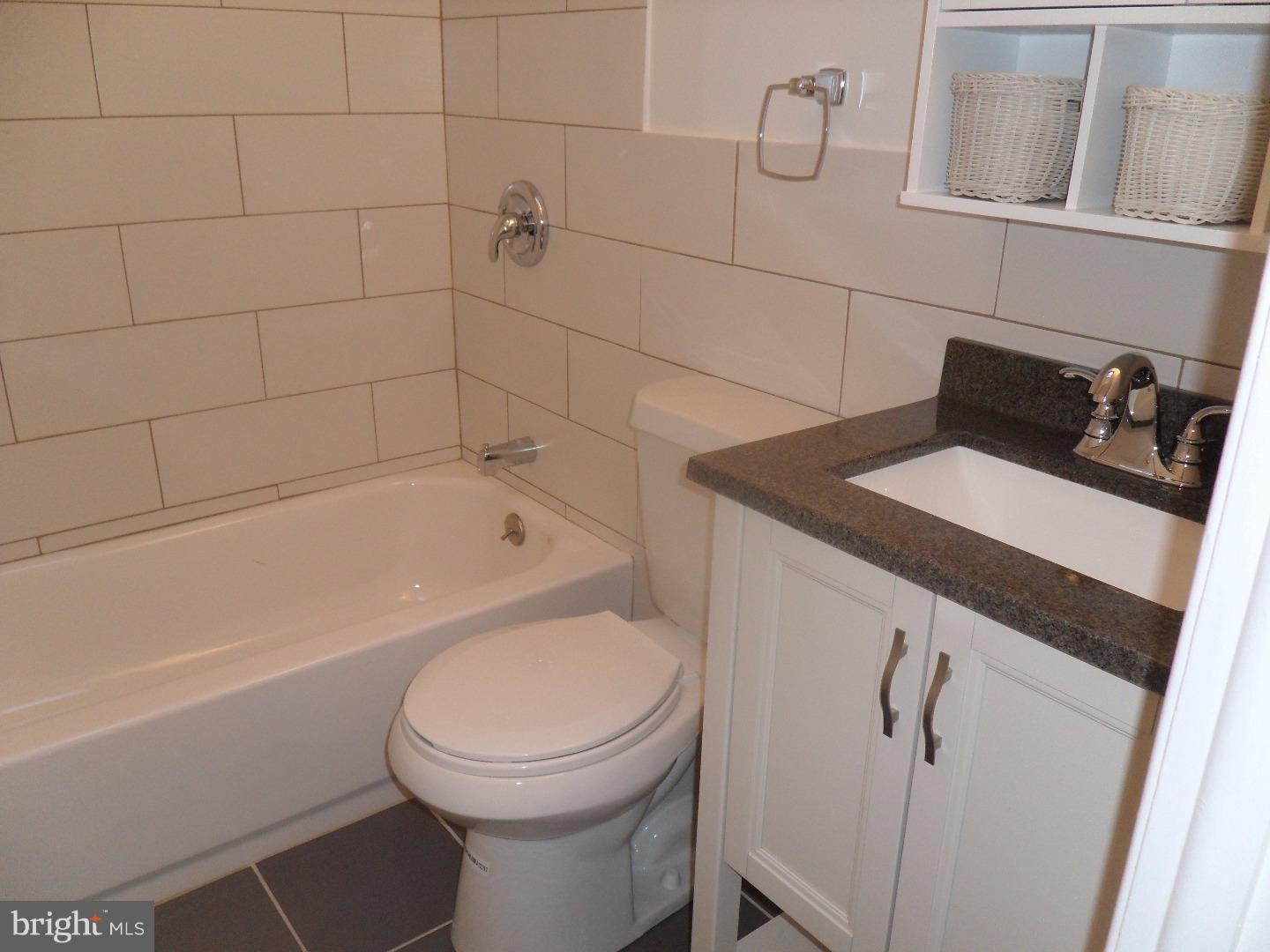3117 Derry Road Philadelphia, PA 19154 - Photo 11 of 15 Bathroom