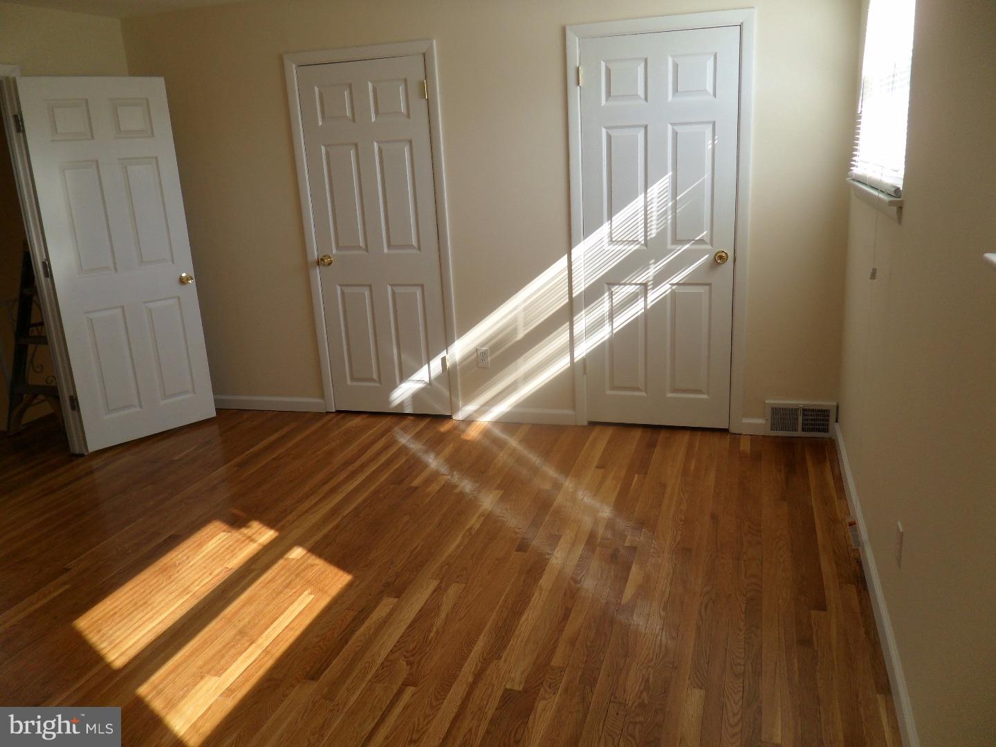 3117 Derry Road Philadelphia, PA 19154 - Photo 8 of 15 Bedroom - Main