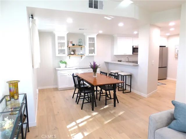 $988,000 | 515 Orange Grove Place, Pasadena, CA 91103