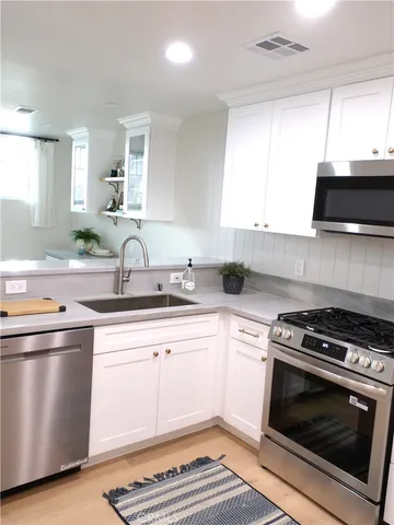 $988,000 | 515 Orange Grove Place, Pasadena, CA 91103