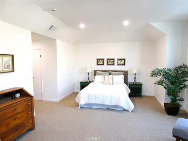 $988,000 | 515 Orange Grove Place, Pasadena, CA 91103