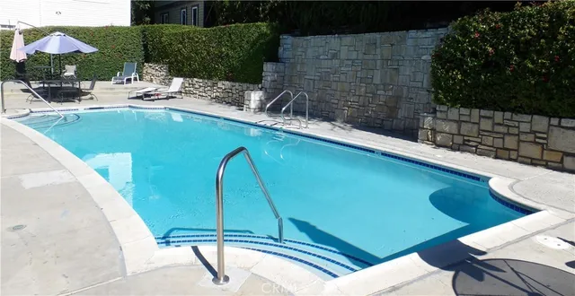 $988,000 | 515 Orange Grove Place, Pasadena, CA 91103