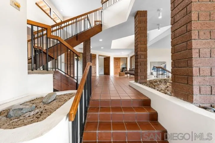 3253 Yucca Terrace Fallbrook, CA 92028 - Photo 11 of 62