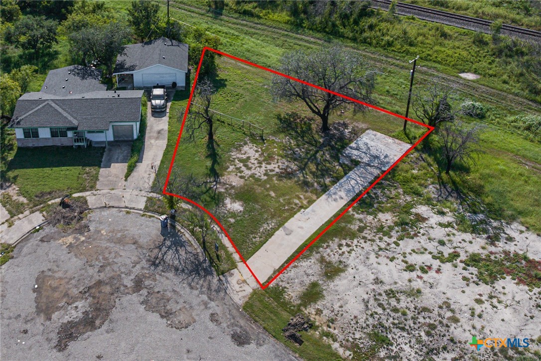 840 Hamilton Street Sinton, TX 78387 - Photo 3 of 9