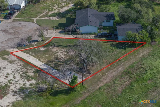 $49,900 | 840 Hamilton Street, Sinton, TX 78387