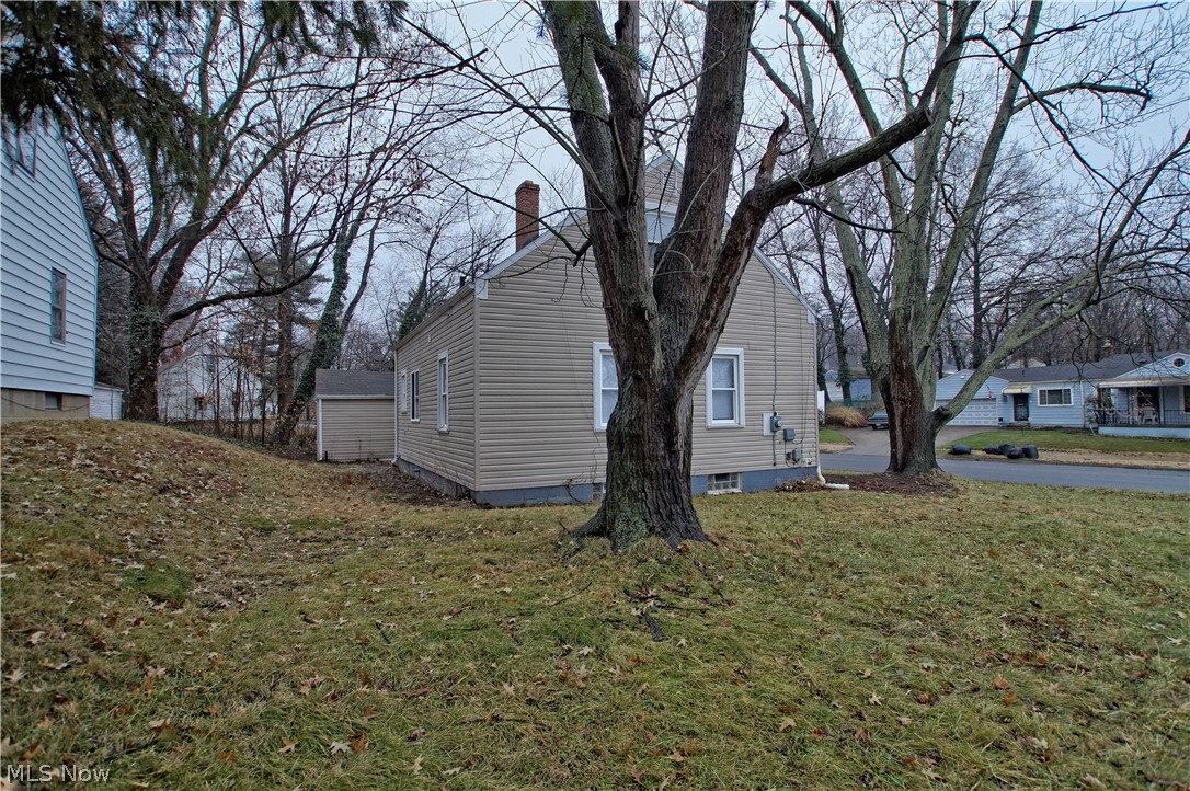 1466 Diagonal Road Akron, OH 44320 - Photo 19 of 20