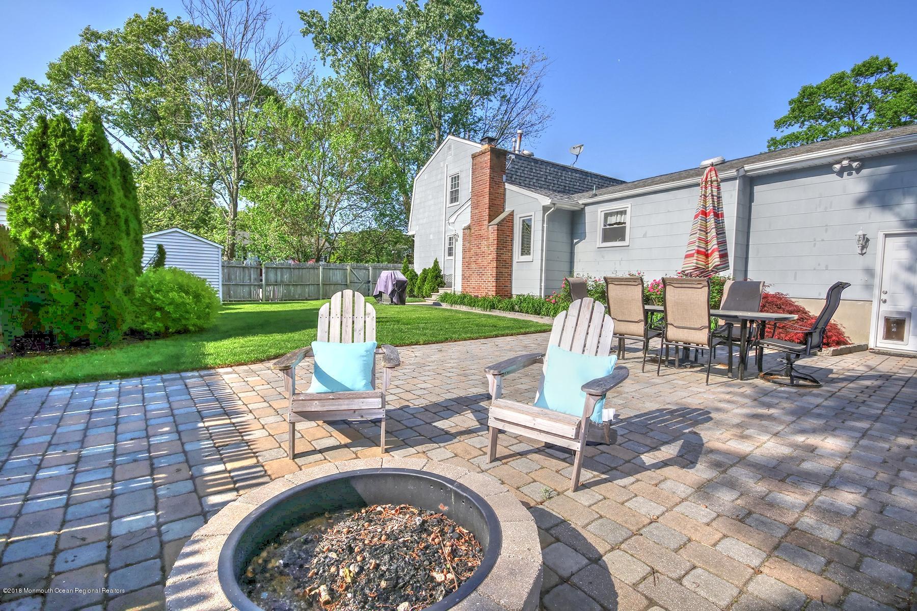 124 Jordan Road Brick, NJ 08724 - Photo 8 of 32 fire pit