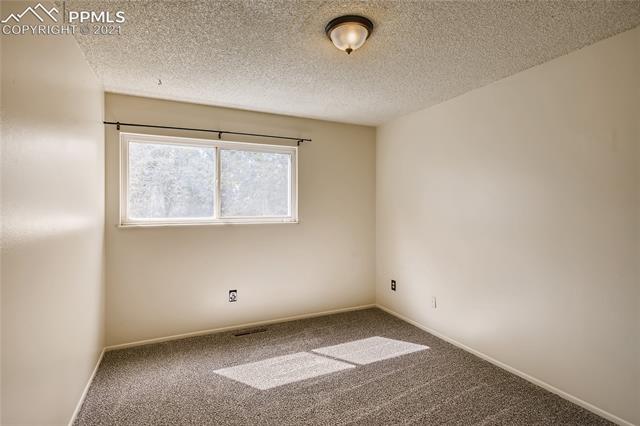 545 Gilcrest Road Colorado Springs, CO 80906 - Photo 15 of 31