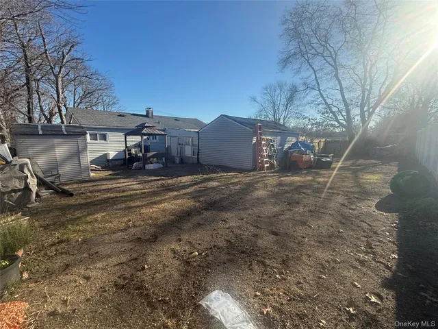 $449,999 | 2804 Eagle Avenue, Medford, NY 11763