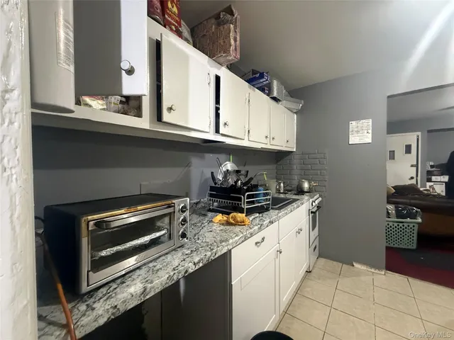 $449,999 | 2804 Eagle Avenue, Medford, NY 11763