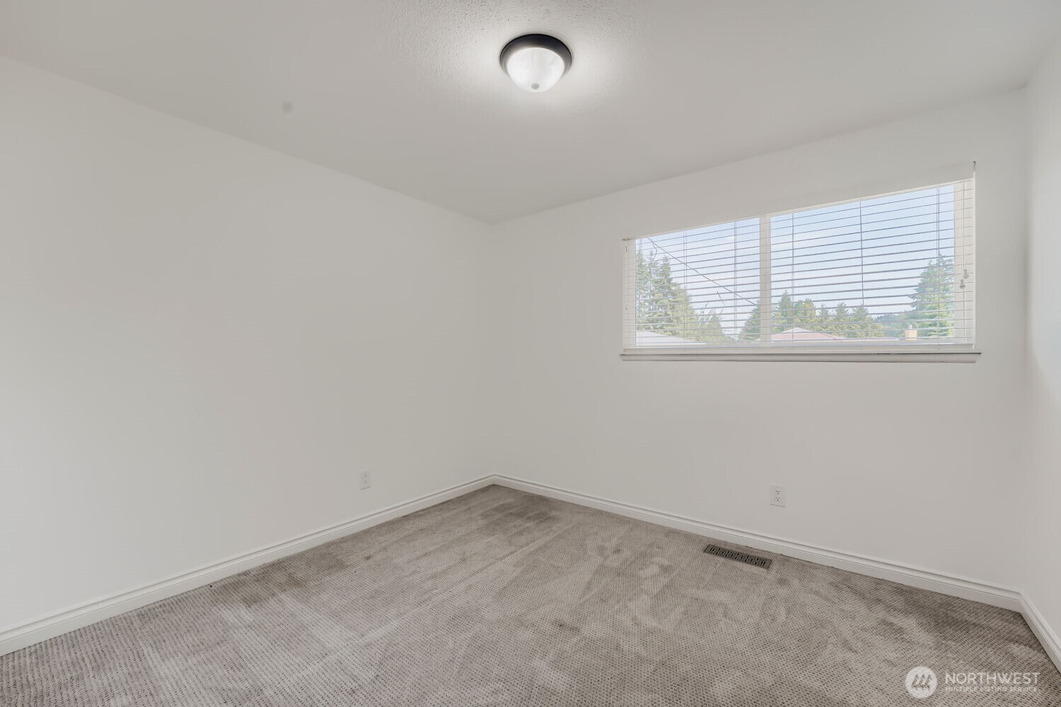 4437 Northeast 23rd Court Renton, WA 98059 - Photo 13 of 27