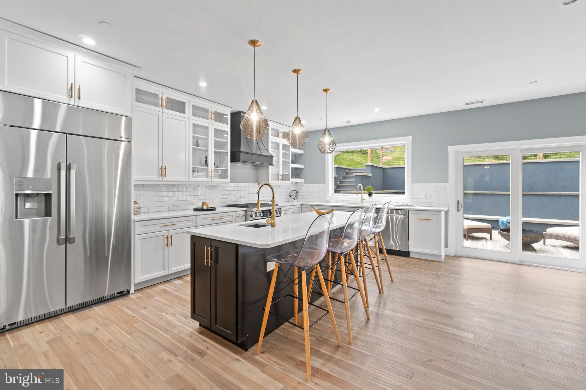 204 Geneva Avenue Silver Spring, MD 20910 - Photo 5 of 62 Gallery Image 5