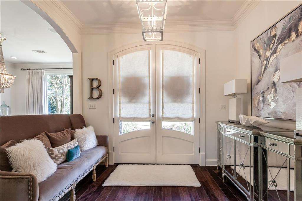 1350 Rue Beauvais Mandeville, LA 70471 - Photo 3 of 25 Gallery Image 3