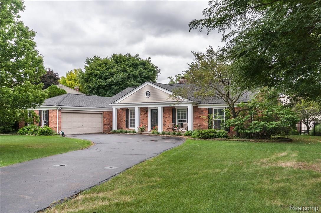 1107 Hackberry Circle Rochester, MI 48309 - Photo 1 of 30 Hackberry-1.jpg