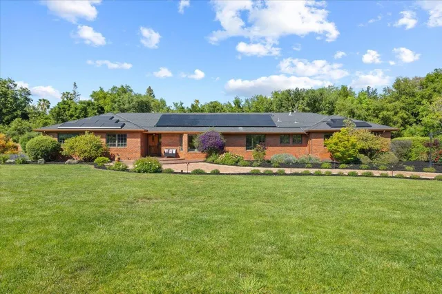 $4,799,888 | 20811 Norada Court, Saratoga, CA 95070