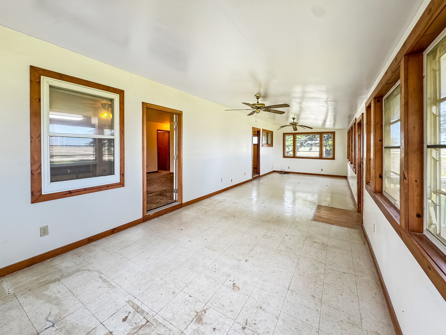 3849 East 22nd Road Serena, IL 60549 - Photo 17 of 32