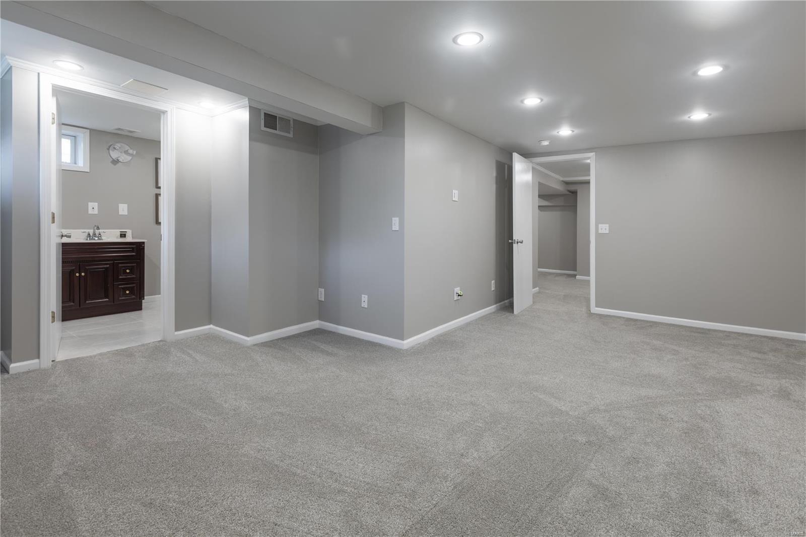 1550 Grant Ridge Lane St. Louis, MO 63119 - Photo 18 of 24 Gallery Image 18