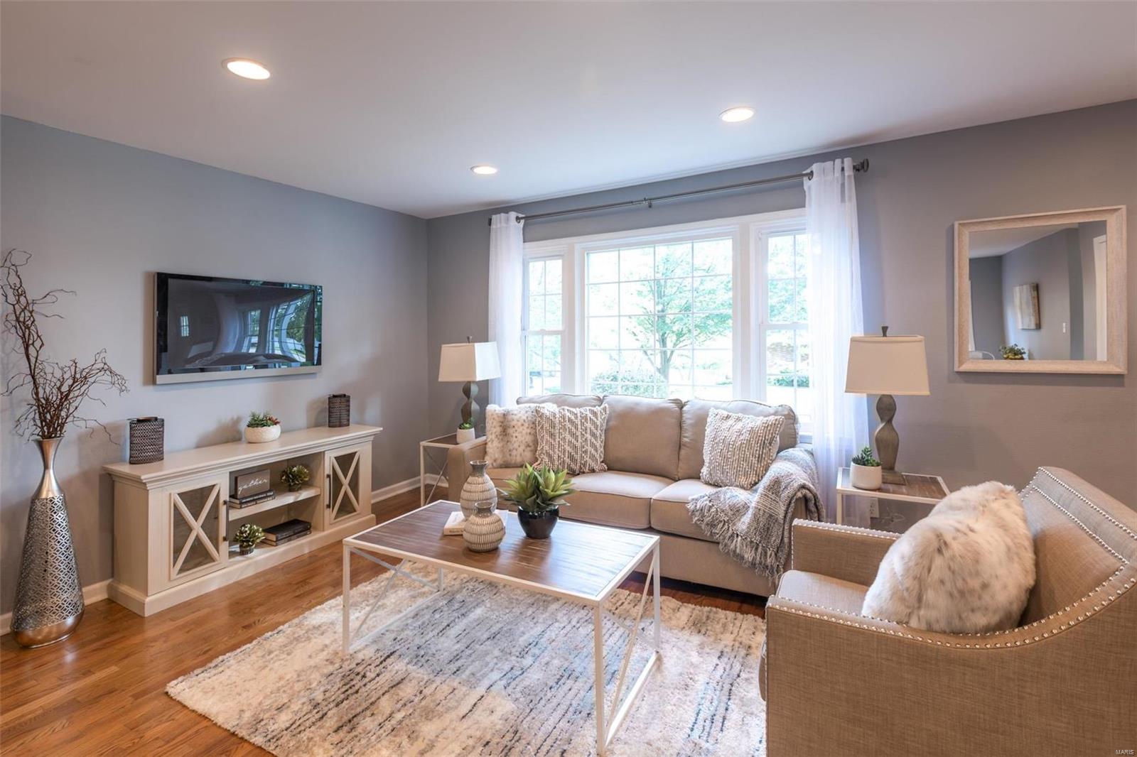 1550 Grant Ridge Lane St. Louis, MO 63119 - Photo 6 of 24 Gallery Image 6