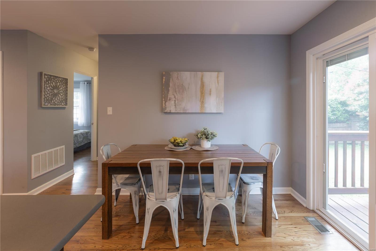 1550 Grant Ridge Lane St. Louis, MO 63119 - Photo 10 of 24 Gallery Image 10