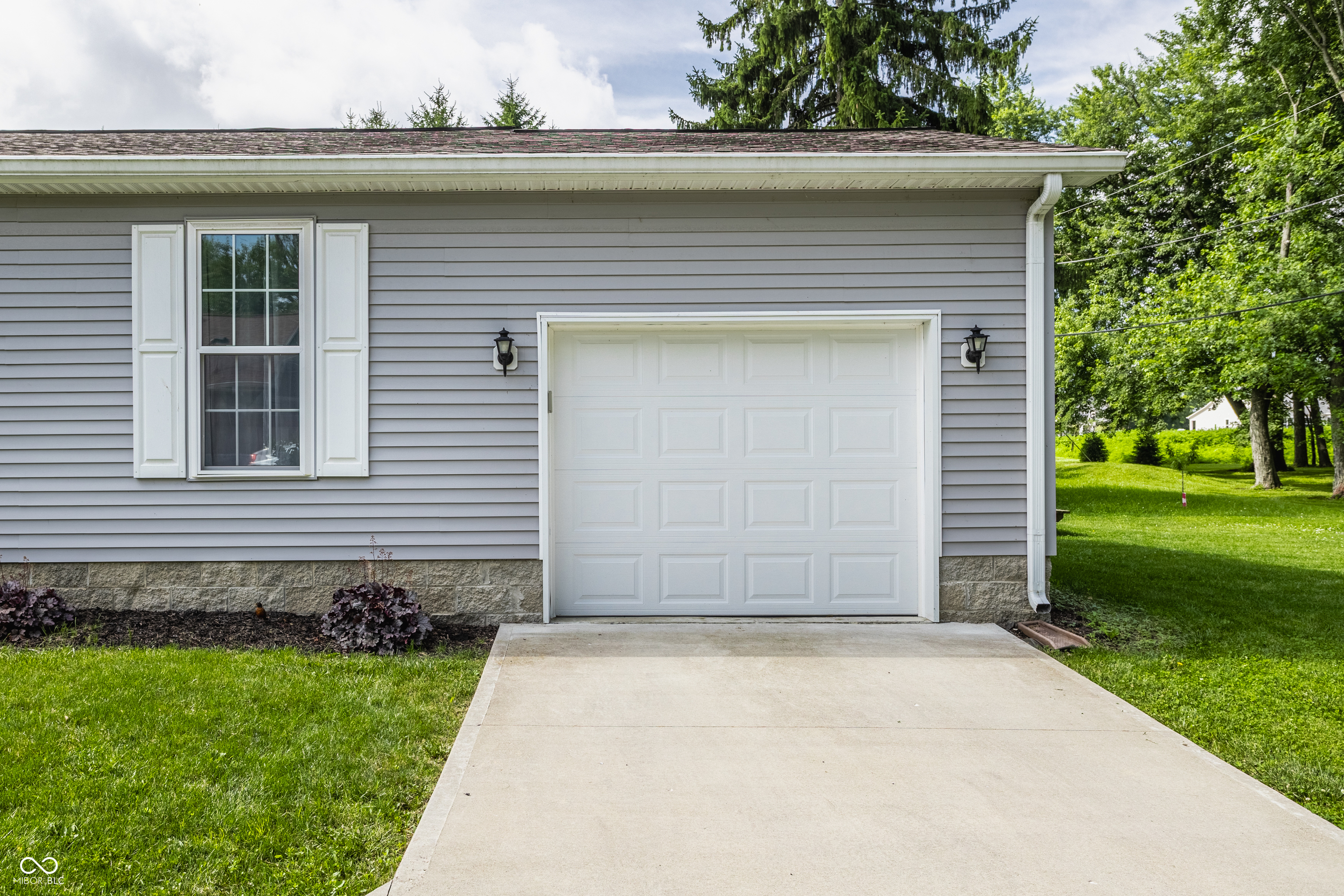 602 South Main Street Whitestown, IN 46075 - Photo 23 of 31