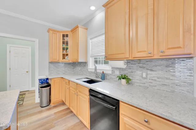 $429,500 | 965 Sunnyfield Drive, Greenville, NC 27858