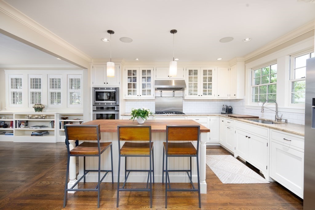 20 Winslow Road Winchester, MA 01890 - Photo 8 of 37 Gallery Image 8